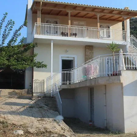 Prosilia Guesthouse * Prosilia