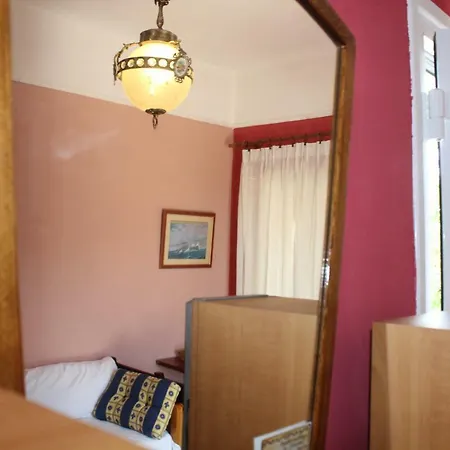 Διαμέρισμα Prosilia Guesthouse *
